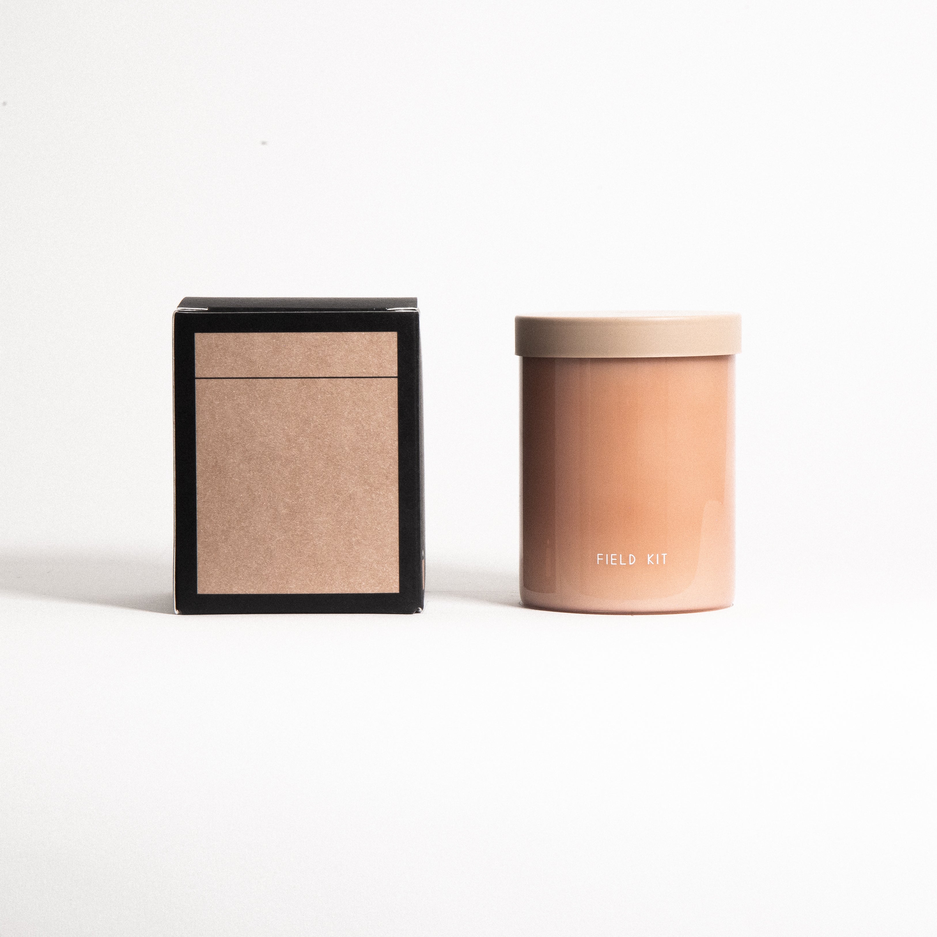 The Garden Candle DC-Powered by People dÉsirer