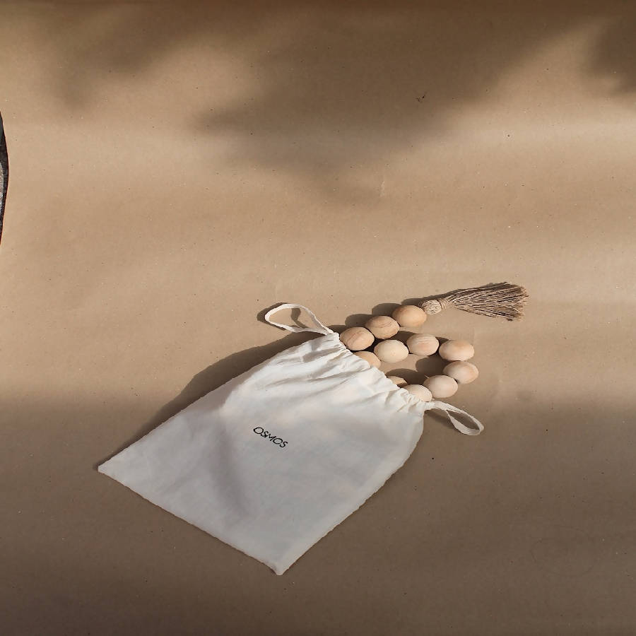 Farmhouse Wooden Beads With Jute Tassels DC-Powered by People dÉsirer