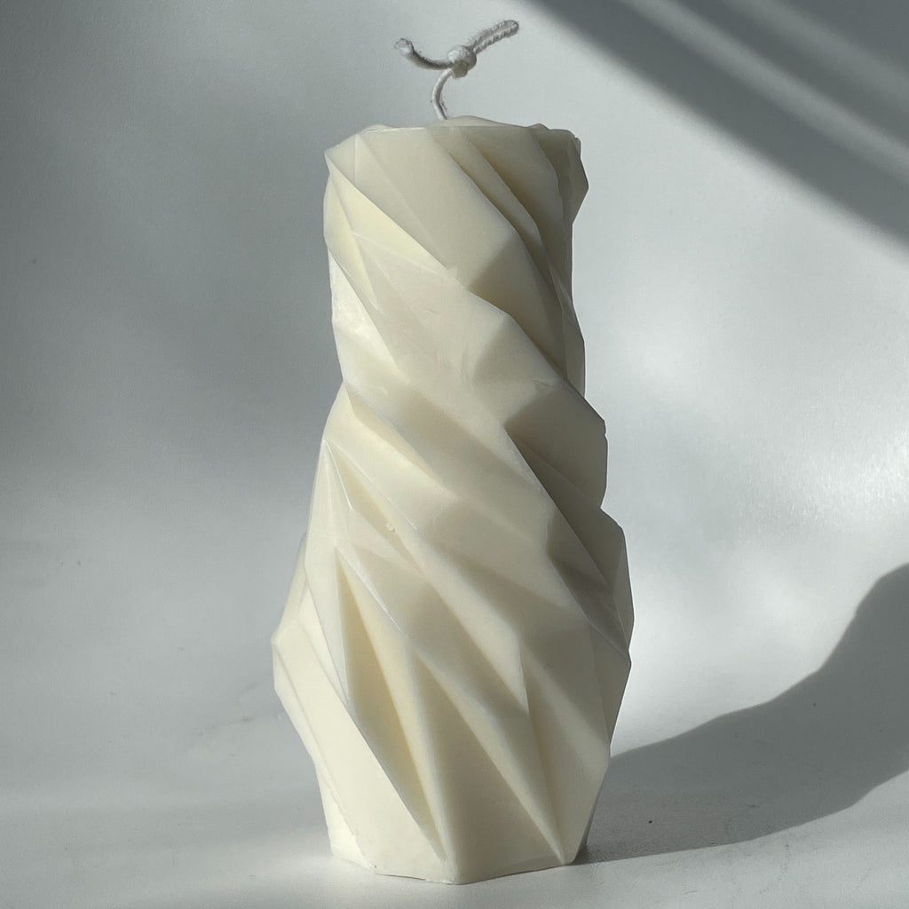 Crystal Candle DC-Powered by People dÉsirer