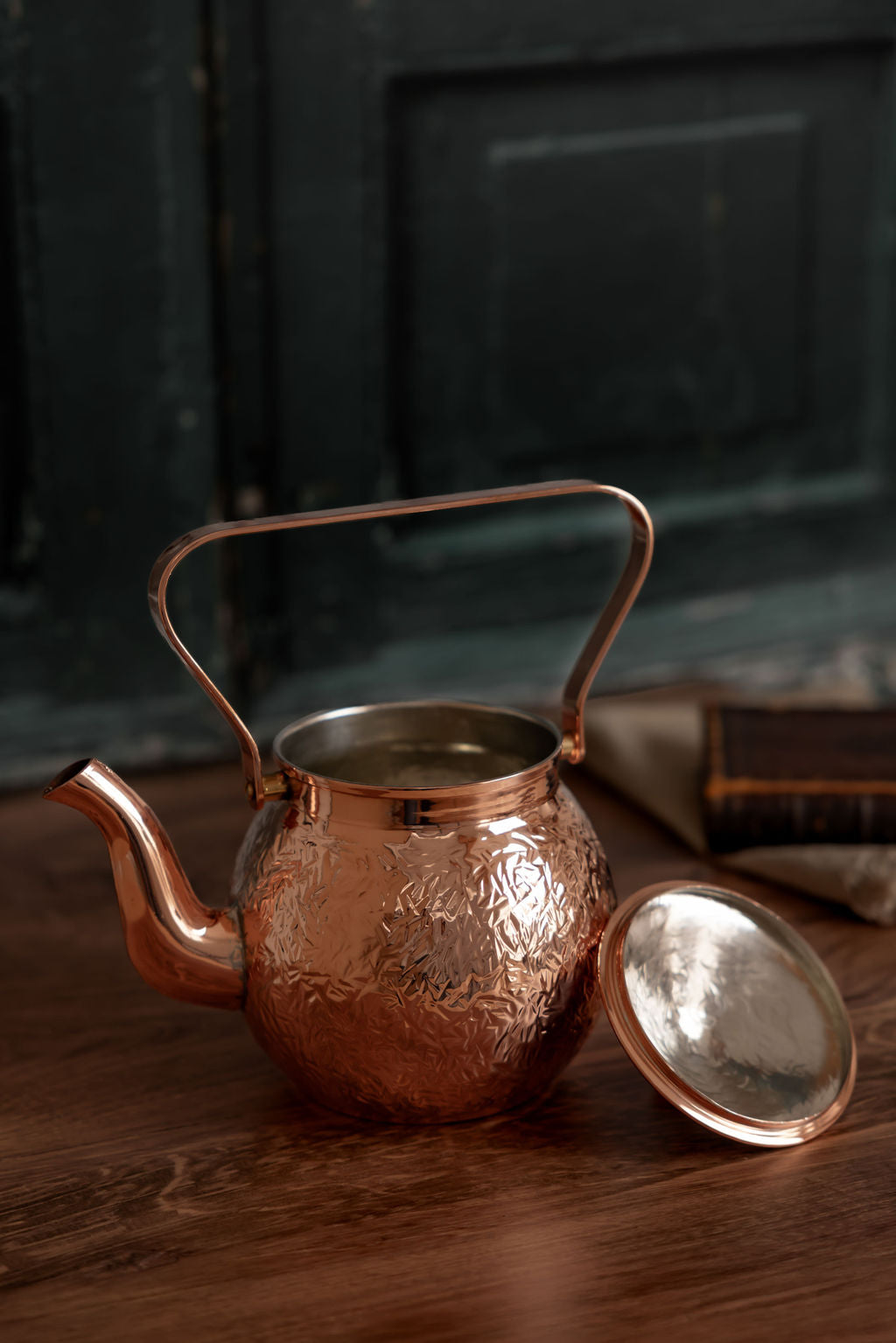 CMK Vintage Inspired Copper Hand Hammered Teapot DC-Powered by People dÉsirer