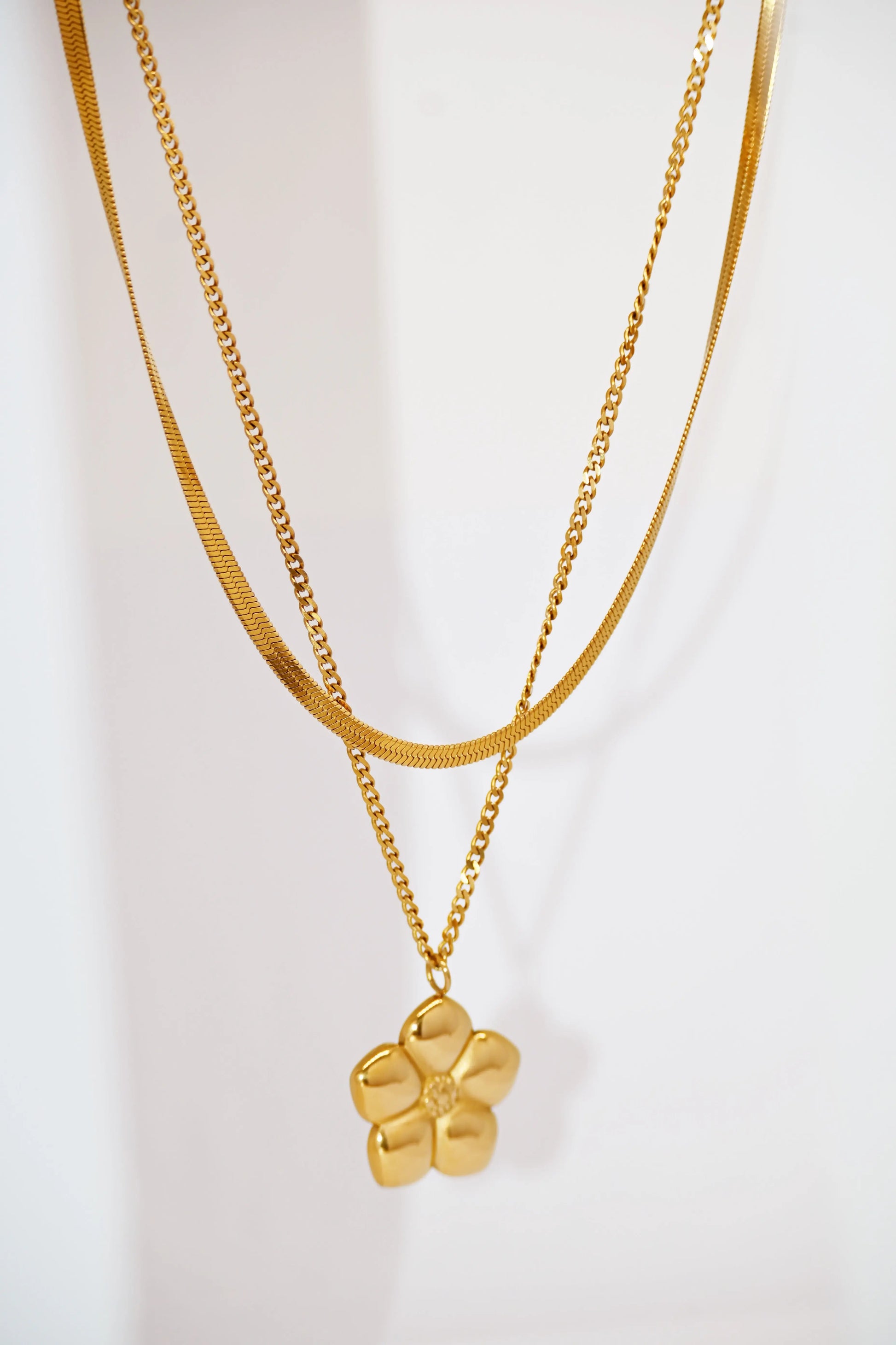 Gold Flower Charm necklace  and earring dÉsirer dÉsirer