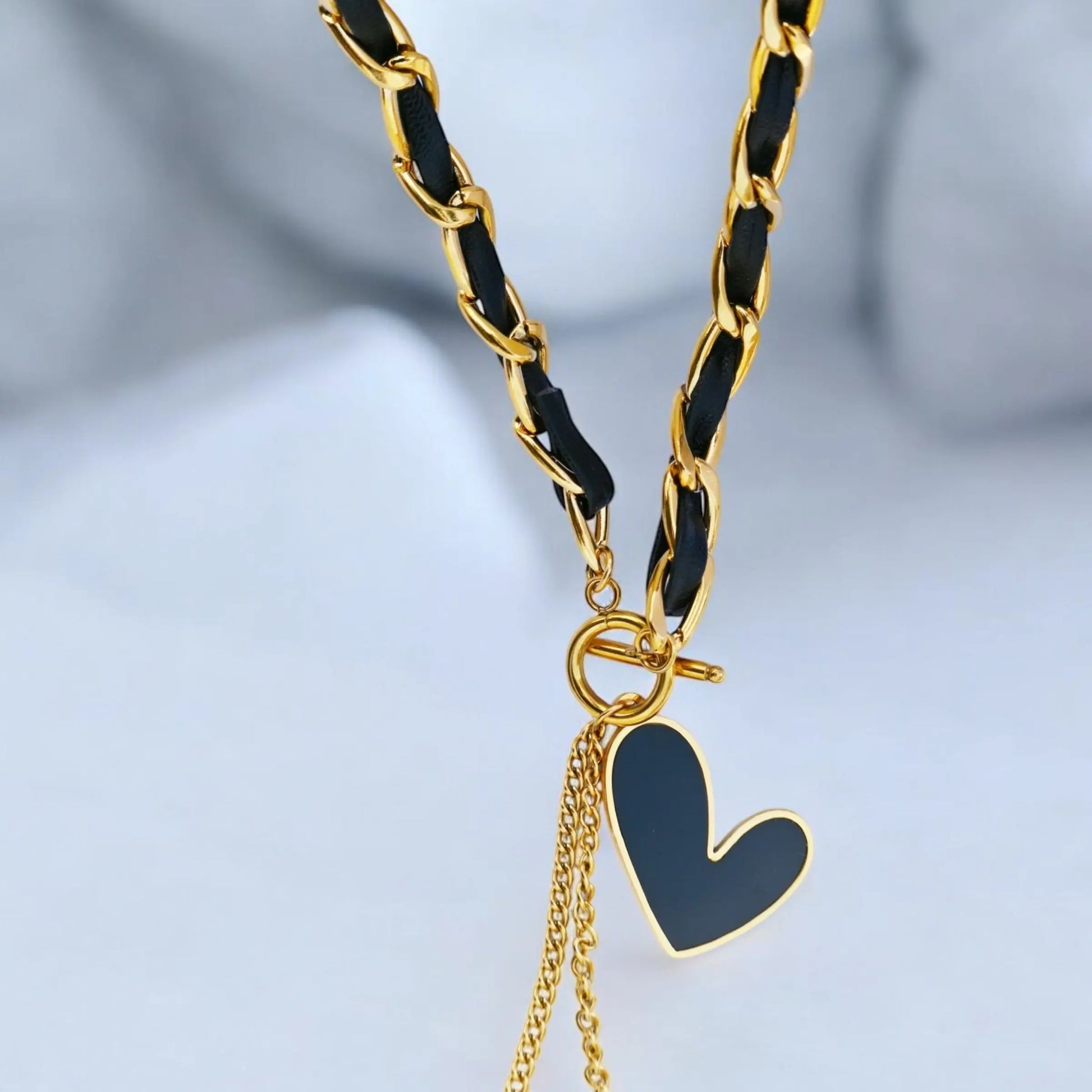 Gold Irregular Heart Pendant Necklace dÉsirer dÉsirer